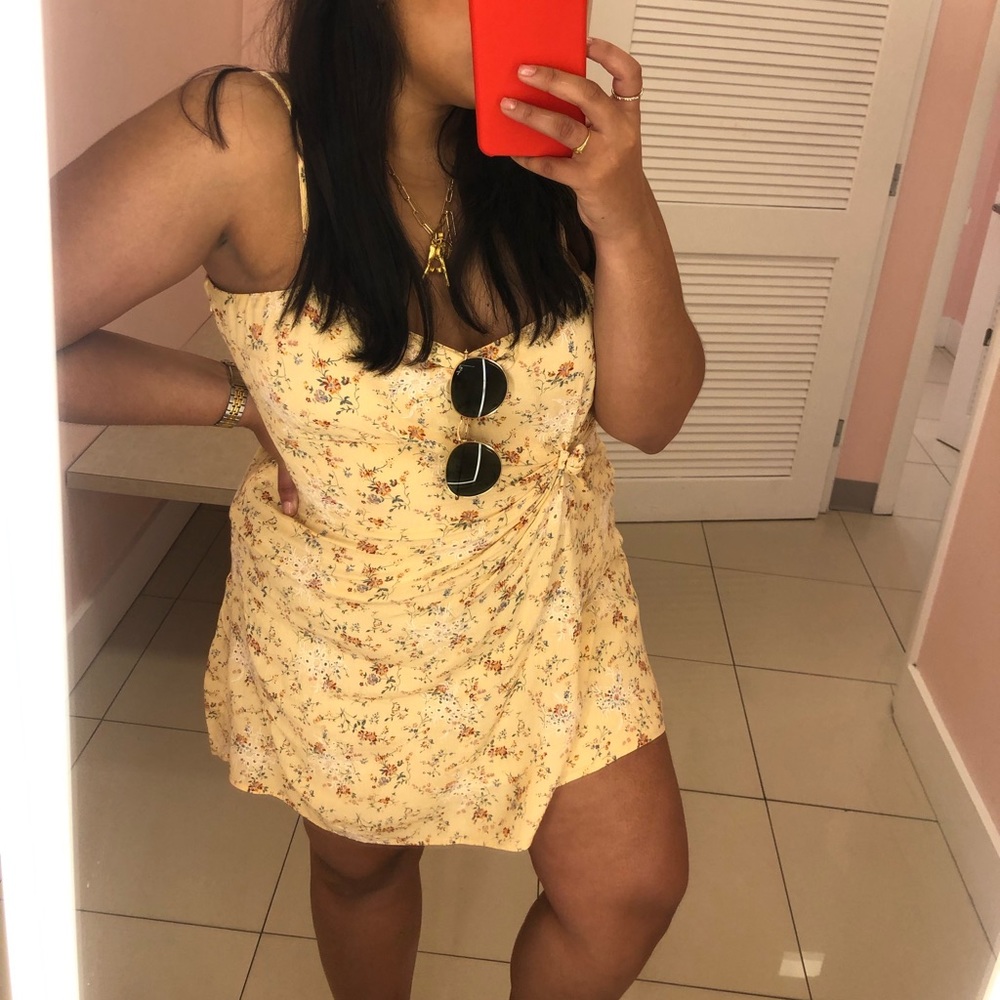 AE yellow printed casual dress